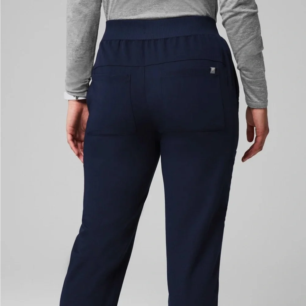 Fabletics Ion Scrub Pants XS, Navy. Unused, new with tags. - Picture 3 of 4